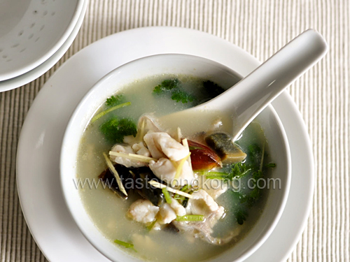 Coriander Soup with Century Egg and Fish Fillet