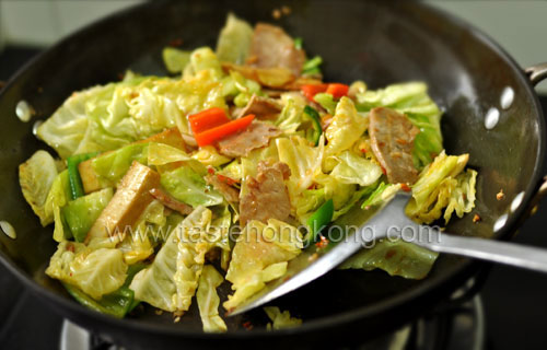 Double Cooked Pork Slices in Wok