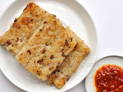 Fried Turnip Cake with Chili Sauce