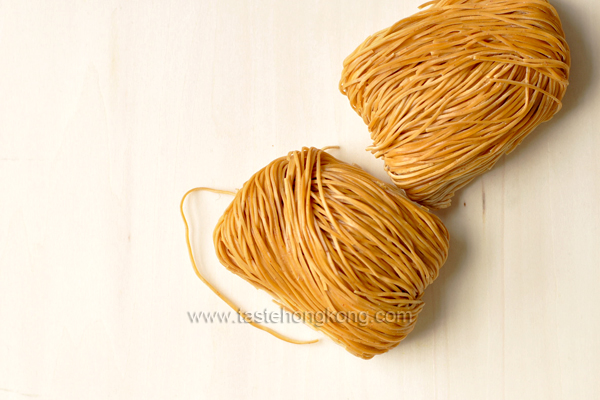 Dried Egg Noodles