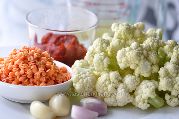 Ingredients for Cauliflower with Spicy Lentil Sauce