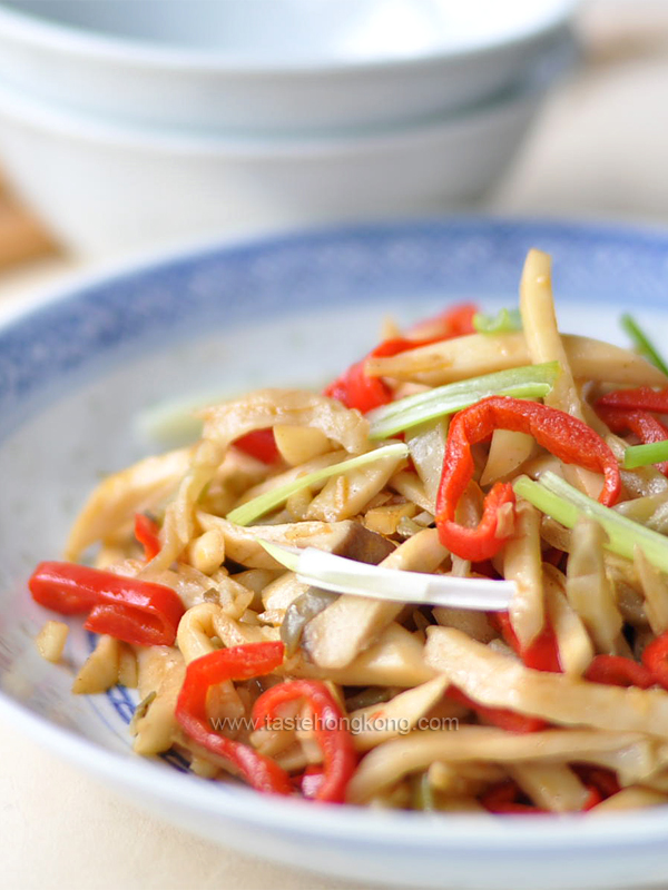 Stir-fried King Oyster Mushrooms with Sichuan Pickled Mustard