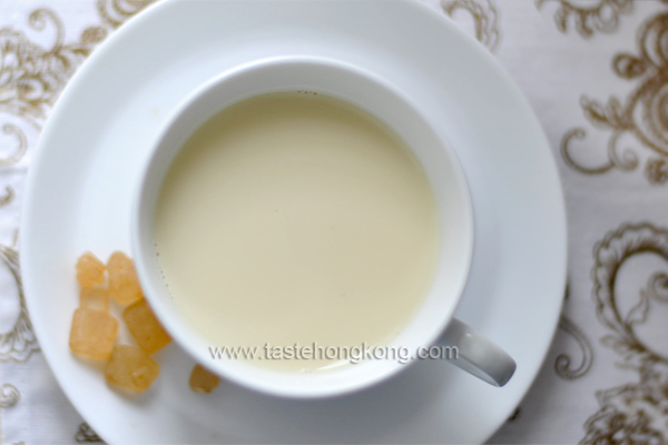 Homemade Soy Milk Made Easy