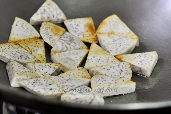 Pan Frying Taro Slices in Wok