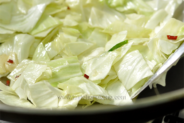 Sauteing Cabbage in Wok
