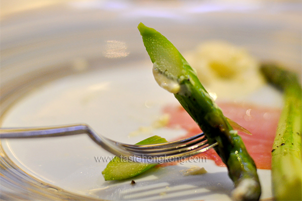 Steamed Asparagus, served with Parma Ham and Hollandaise Sauce