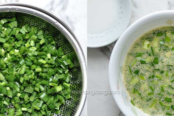 Fried Eggs with Chinese Chives, a Savory Omelette