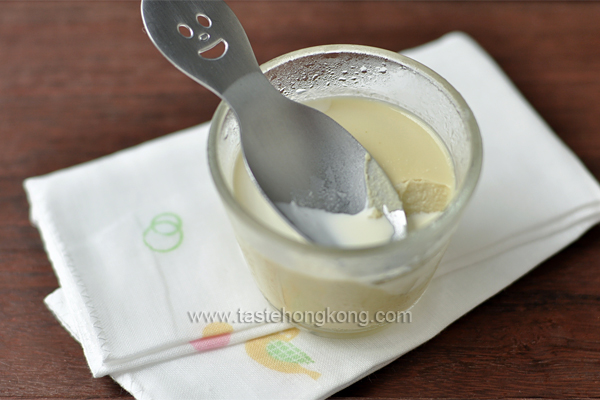 Green Tea (Matcha) Pudding, a Gluten-Free Japanese Dessert