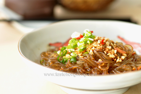 Easy Hot and Sour Sweet Potato Noodles, Chinese Sichuan (Szechuan) Style
