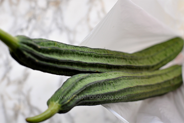 Loofah Gourd, Lofah, Luffa, or Luffa 