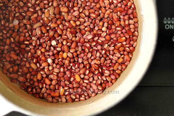 Pureeing Red Bean Paste