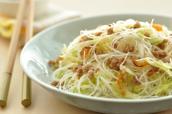 Stir-Fried Rice Noodles with Ground Pork, Taiwanese Style