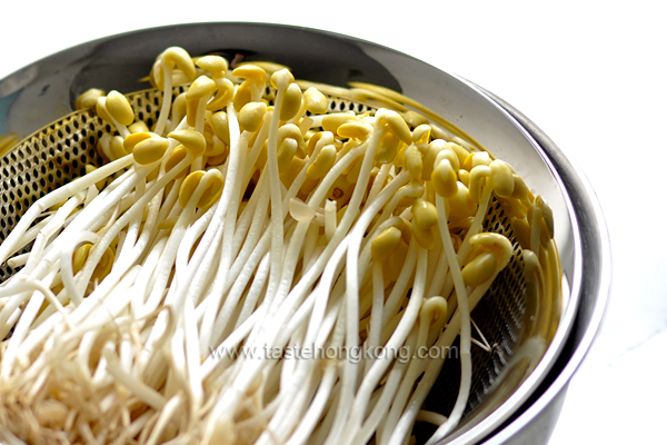 Soy Bean Sprouts