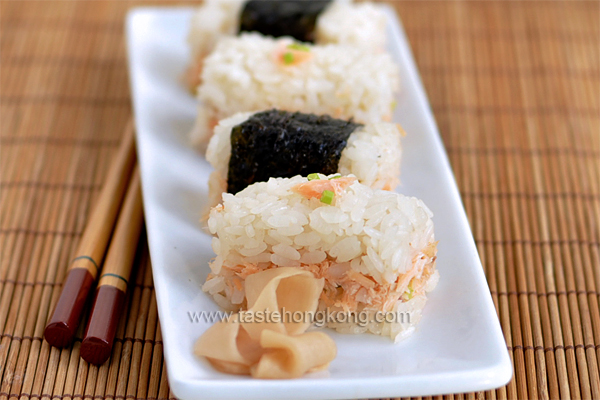 http://www.tastehongkong.com/wp/2012/sushi-salmon-sandwiches.jpg
