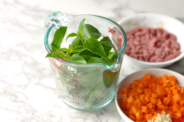 Ingredients for Stir-Fried Thai Basil Pork with Carrot