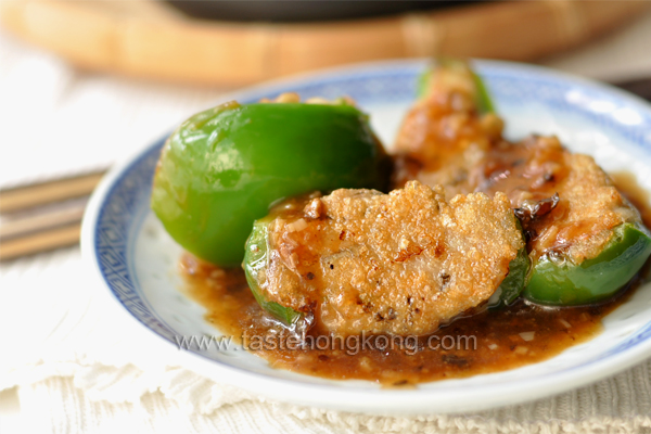 Fried Stuffed Bell Pepper with Homemade Black Bean Sauce, Chinese Style