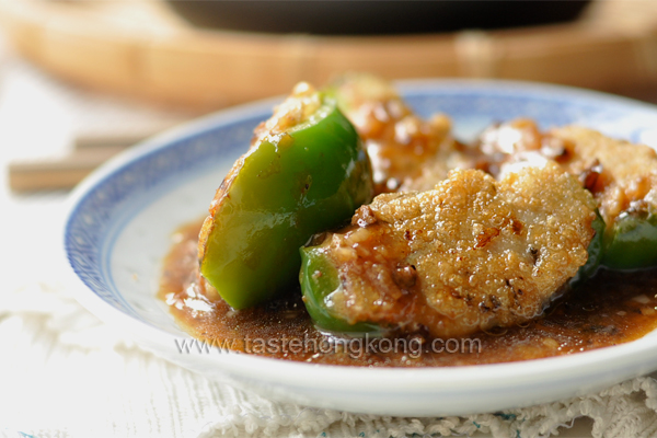 Fried Stuffed Bell Peppers with Homemade Black Bean Sauce, Chinese Style