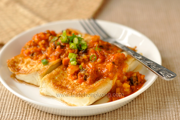 Tofu Steak with Spicy Mussel Sauce