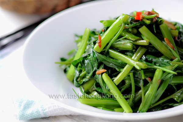 Anchovies and How to Wok Fry Water Spinach, Chinese Style