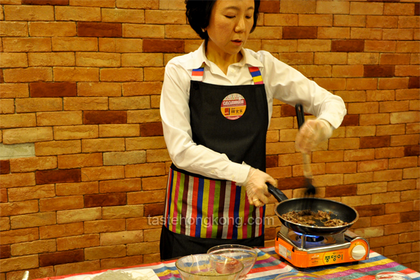 Korean Stir-Fried Vermicelli, Japchae