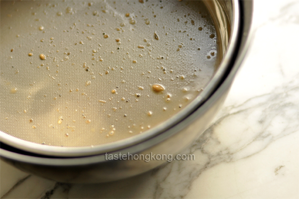 How to Make Batter for Sticky Rice Cake