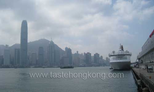 Victoria Harbour of Hong Kong