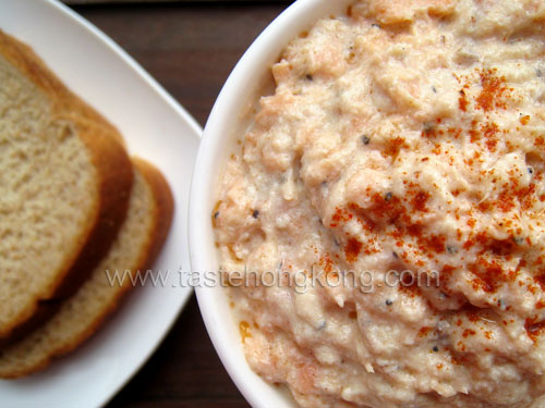 Tofu Cream with Salmon